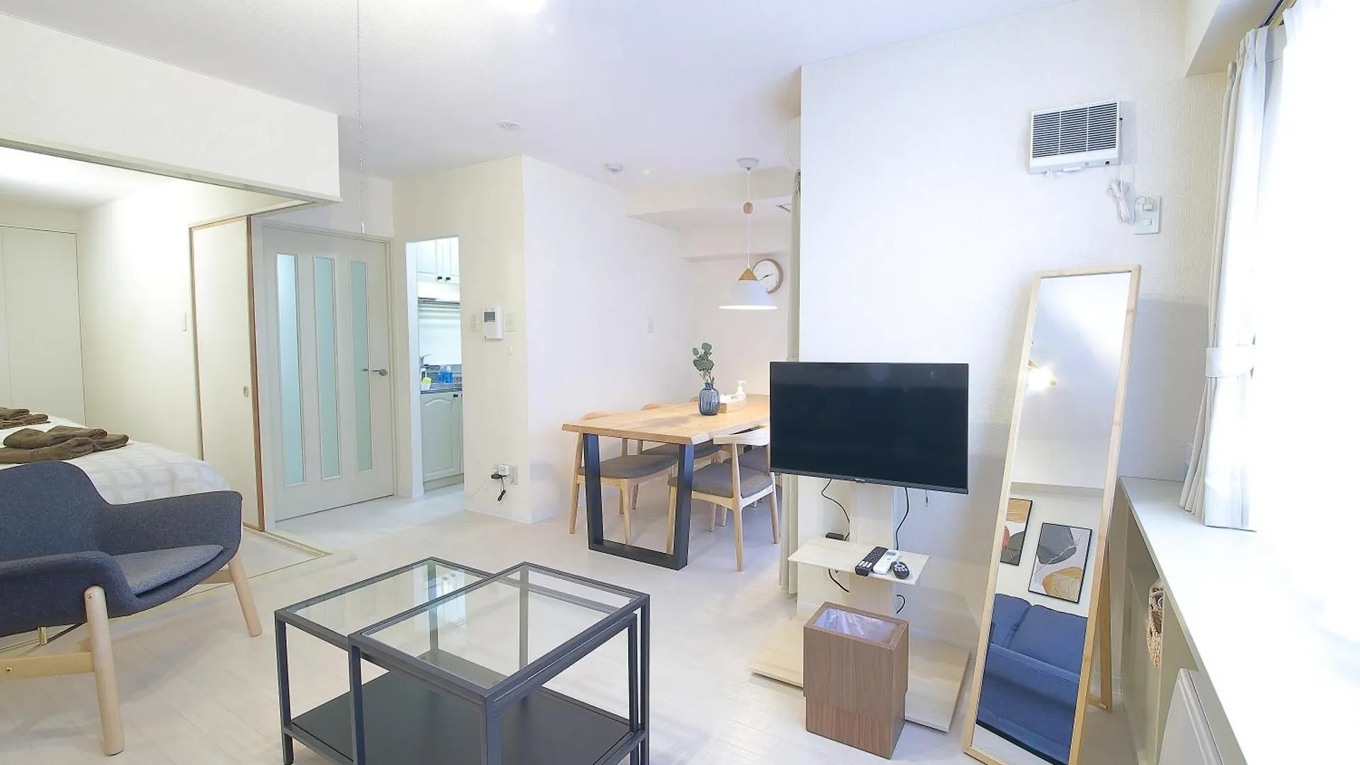 札幌市ノーザンヒルズ南6条アパートメント 0*, 札幌市 日本
